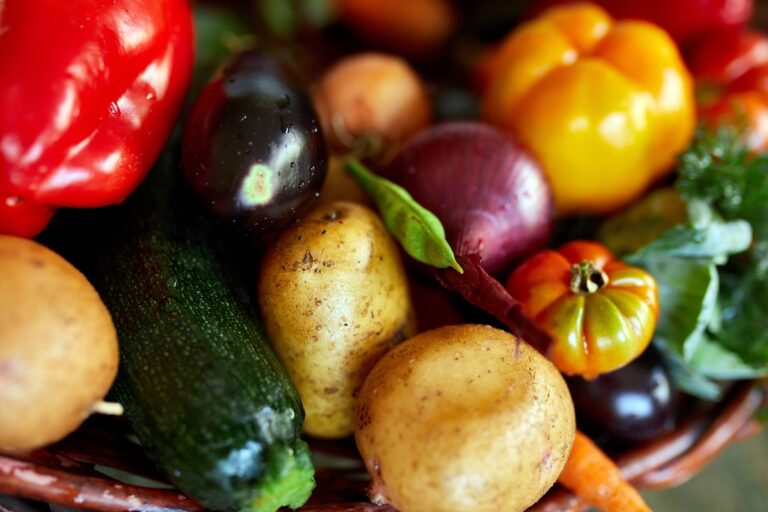 levantamento-nacional-mostra-tomate-em-queda-e-frutas-em-disparada