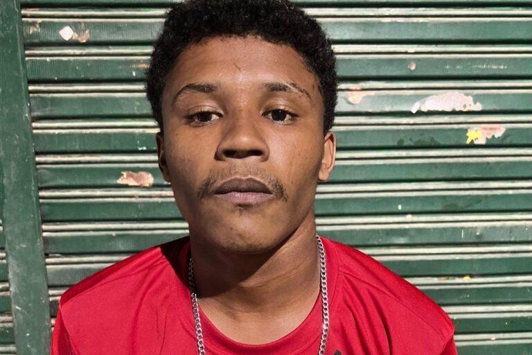 jovem-e-morto-a-tiros-no-velorio-da-irma-assassinada-em-peixoto-de-azevedo