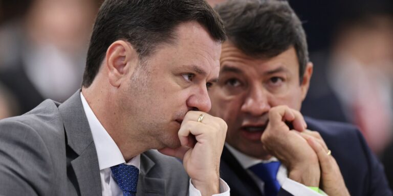 fux-vota-pela-absolvicao-total-do-ex-ministro-anderson-torres