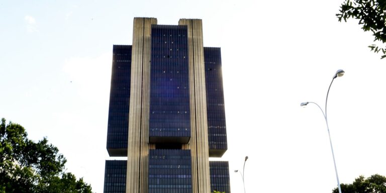 banco-central-passa-a-bloquear-chaves-pix-usadas-em-golpes-e-fraudes