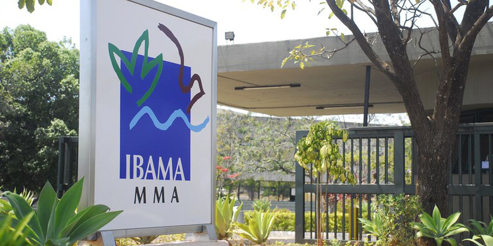 ibama-nega-licenca-para-usina-termeletrica-a-gas-natural-em-brasilia