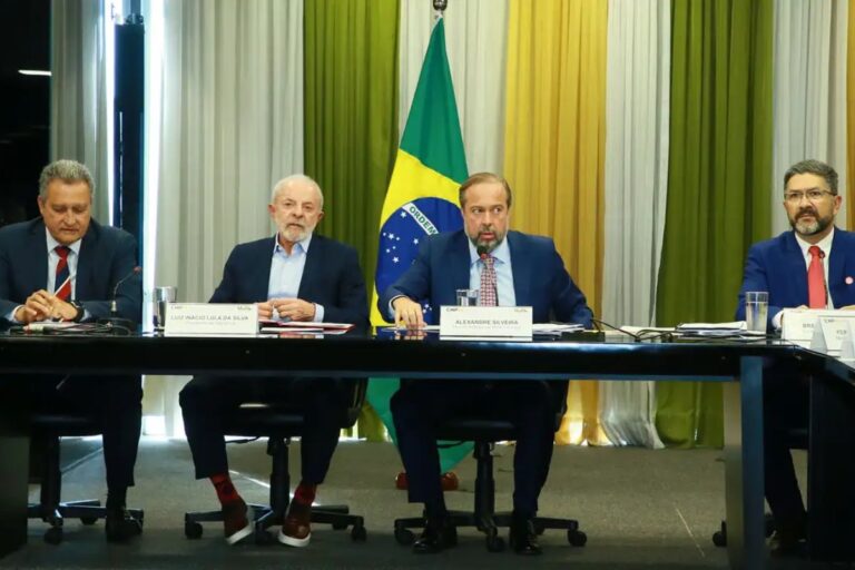 lula-instala-conselho-para-tratar-de-minerais-criticos-e-terras-raras