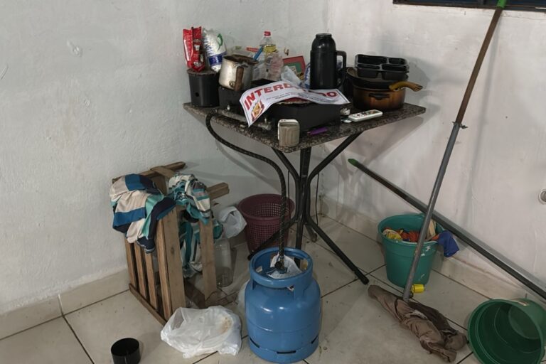 fabrica-clandestina-de-bebidas-e-fechada-em-varzea-grande;-2a-nesta-semana