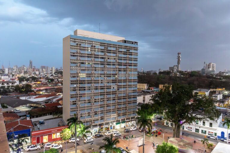 defesa-civil-alerta-para-ventos-de-ate-100-km-e-chuvas-intensas-nas-proximas-horas-em-mato-grosso