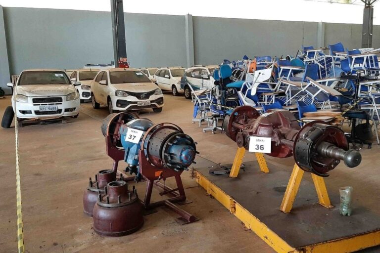 com-carros-e-eletronicos,-fiems-abre-visitacao-para-lotes-em-leilao
