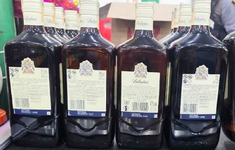 comunicado-de-risco-alerta-para-um-surto-de-intoxicacao-exogena-por-metanol,-com-casos-confirmados-e-em-investigacao