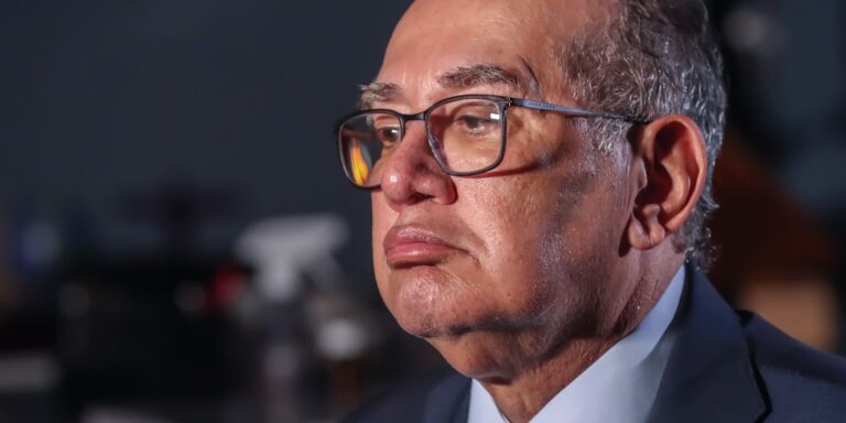 gilmar-decide-que-so-pgr-pode-pedir-impeachment-de-ministro-do-stf