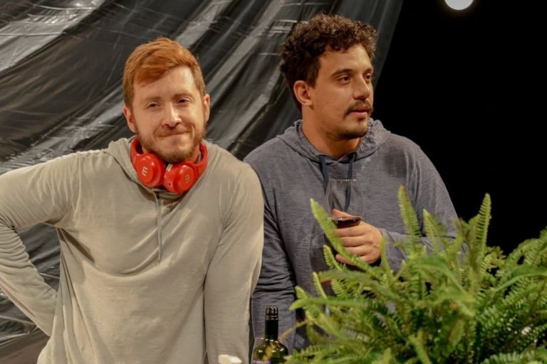 quer-teatro-de-graca?-fulano-di-tal-divulga-agenda-especial