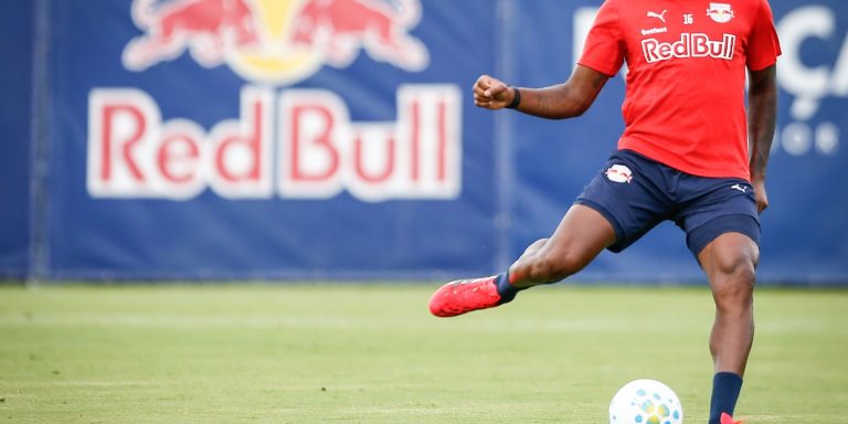 gustavo-marques-e-suspenso-por-fala-machista-contra-arbitra