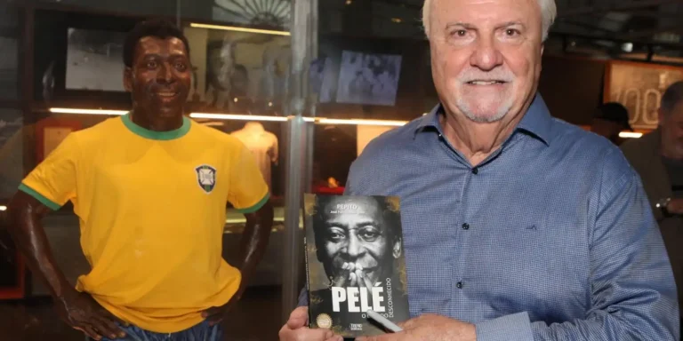 em-livro,-melhor-amigo-afirma-que-melhor-pele-esteve-fora-de-campo