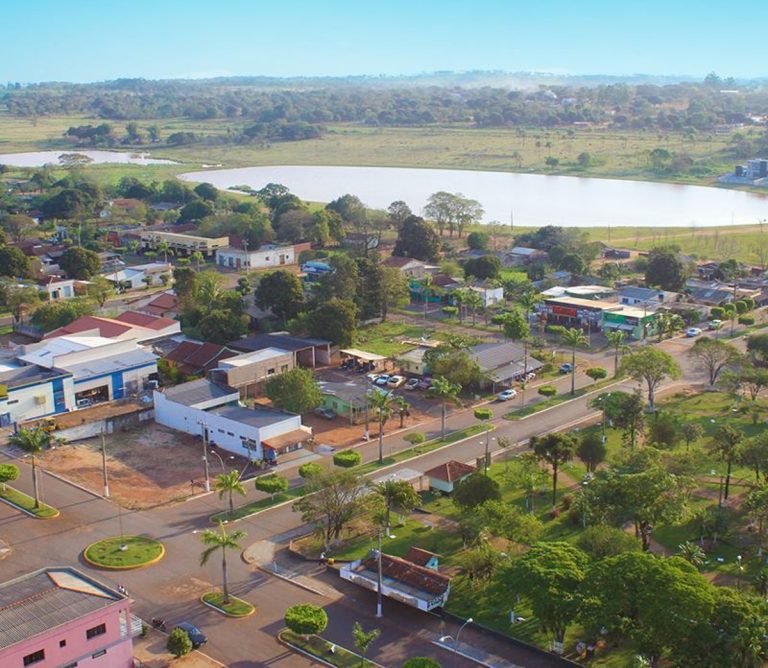 mulher-morre-carbonizada-durante-incendio-em-casa-de-aldeia-em-ms