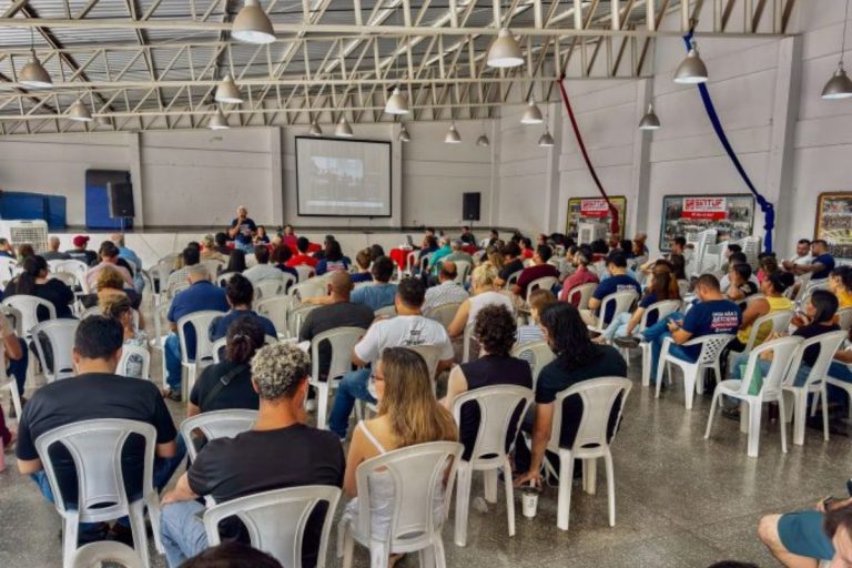 greve-de-servidores-mantem-biblioteca-da-ufmt-fechada-sem-prazo-para-reabertura