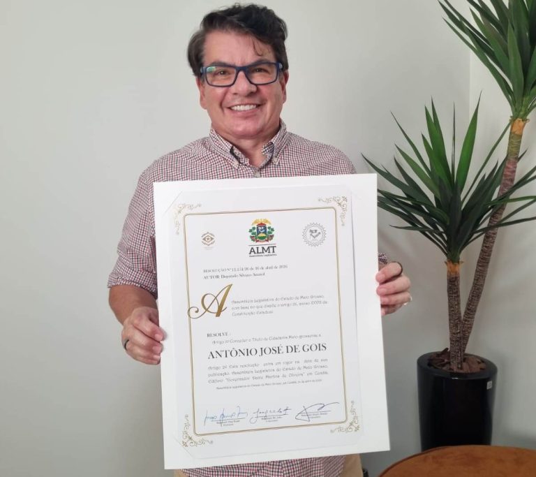 ha-38-anos-em-sinop,-antonio-gois-recebe-titulo-de-cidadao-mato-grossense
