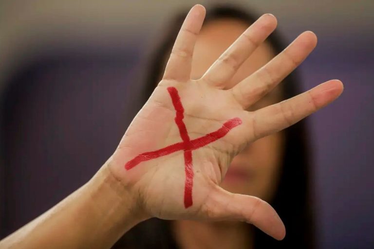 cadastro-de-agressores-de-mulheres-e-aprovado-no-senado